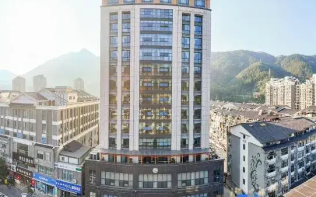 Zheng Ming Hotel