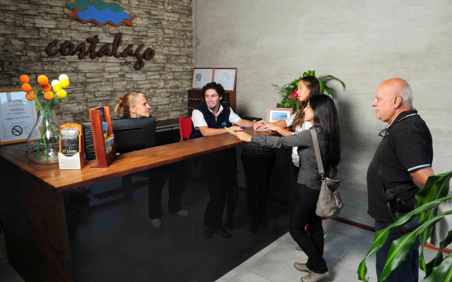 Costalago Suites