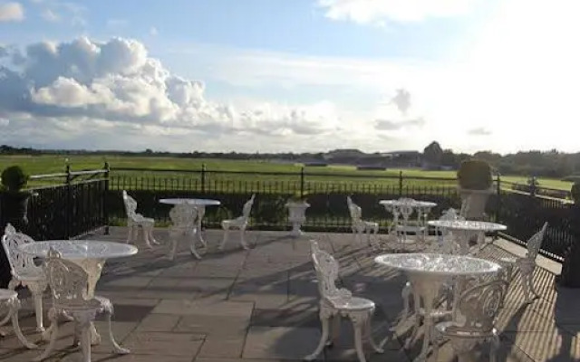 Listowel Arms Hotel