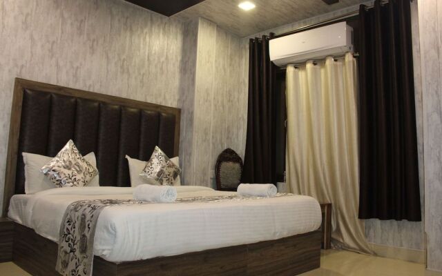 Hotel Smile Residency