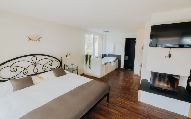 Hotel Schweizerhof Gourmet & Spa – Guest Rooms – Saas-Fee