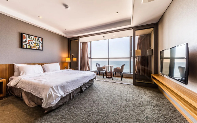 Hotel Solaire