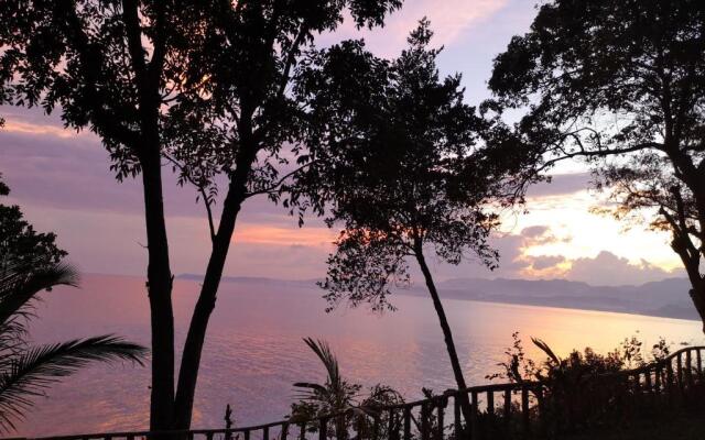 Bohol Lahoy Dive Resort