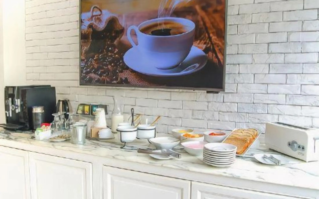 Residence L´ Heritage Tennyson by BlueBay