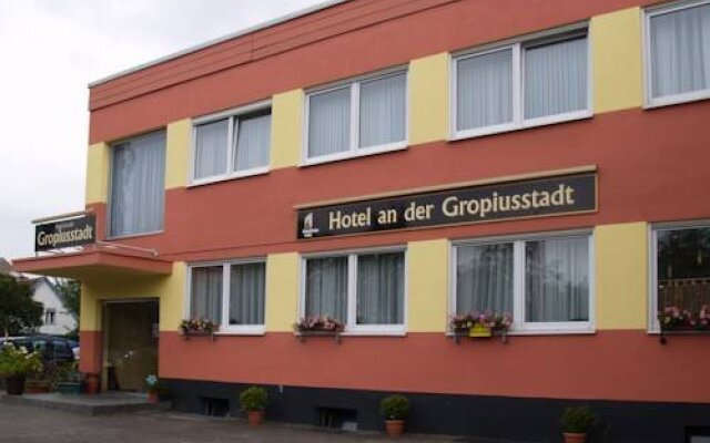 Hotel Garni an der Gropiusstadt
