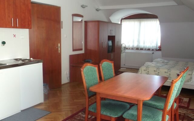 Helios Apartman Hotel