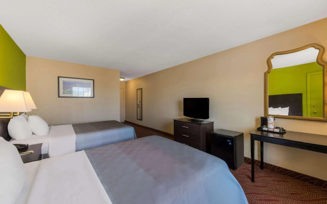 Quality Inn St. Louis Airport Hotel