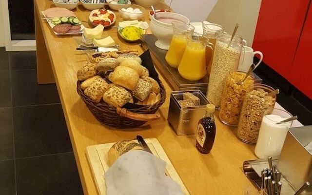 Отель OnlySleep Oksebrovej