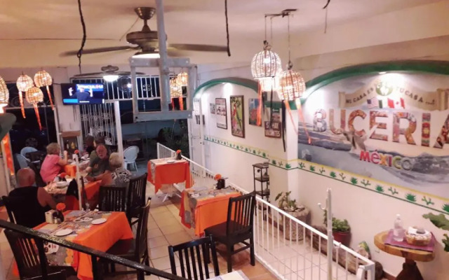 Casa Ana Ruth Hotel y Suites