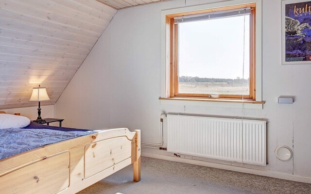 8 Person Holiday Home in Rø Gudhjem