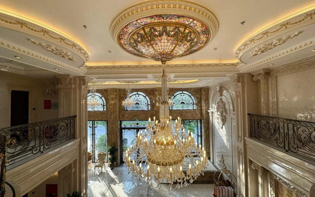 Kinh Bac Palace Hotel