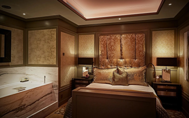 Hotel TwentySeven