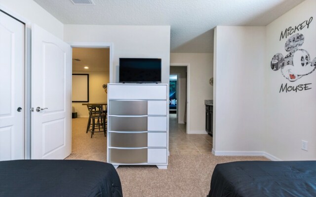 Windsor at Westside - 1639 Lima Avenue