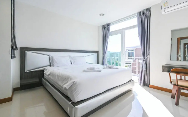 Golden Sea Pool Villa Hua Hin