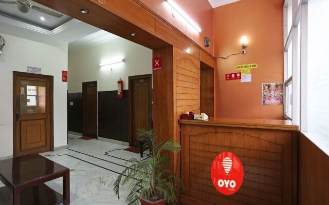 OYO 6001 Hotel City Palace