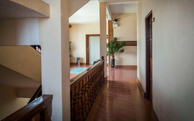 Pakse Hotel & Restaurant