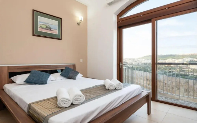 Harbour Views Gozitan Villa Shared Pool