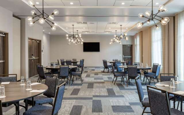 DoubleTree by Hilton Summerville Nexton