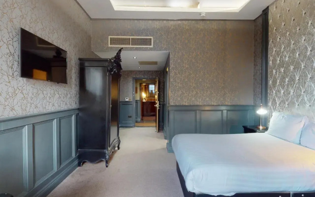 The Coal Exchange Hotel