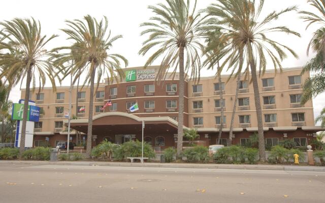 Holiday Inn Express San Diego South - Chula Vista, an IHG Hotel