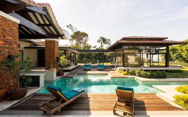 Umhlanga Beach Villa