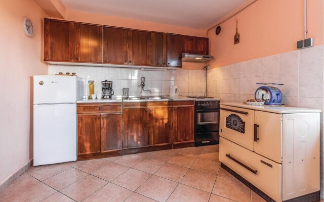 Awesome Home in Sisan With Wifi and 1 Bedrooms