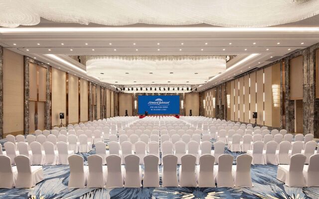 Howard Johnson by Wyndham Jimei Lake Plaza Xiamen