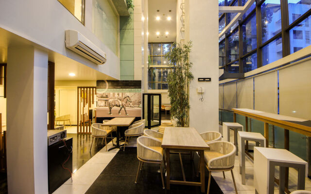 Treebo Deccan 8 Pune