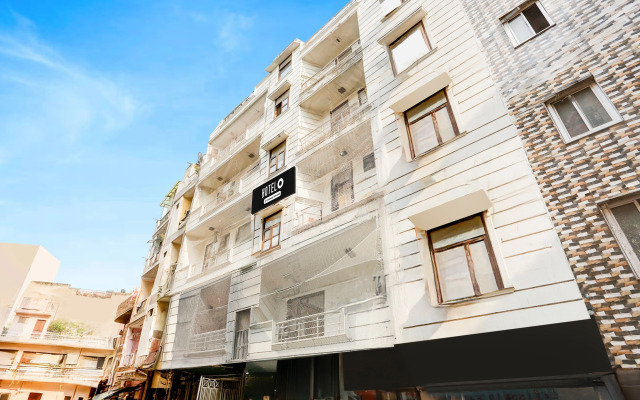 Super Hotel O East Punjabi Bagh Near Metro Station