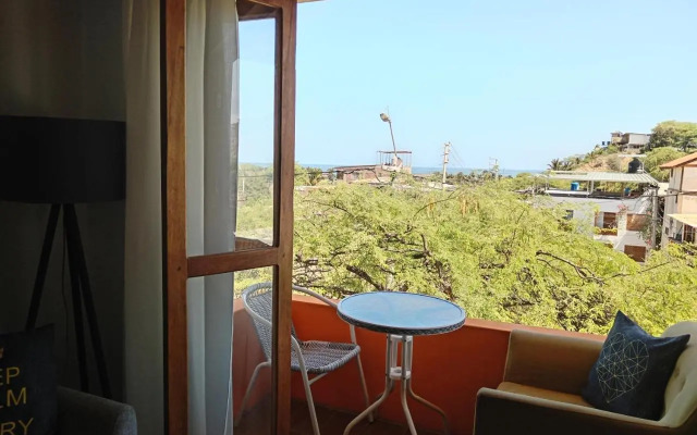 Casa Naranja Mancora