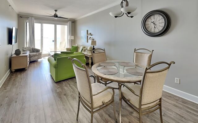 Island Royale Penthouse #405