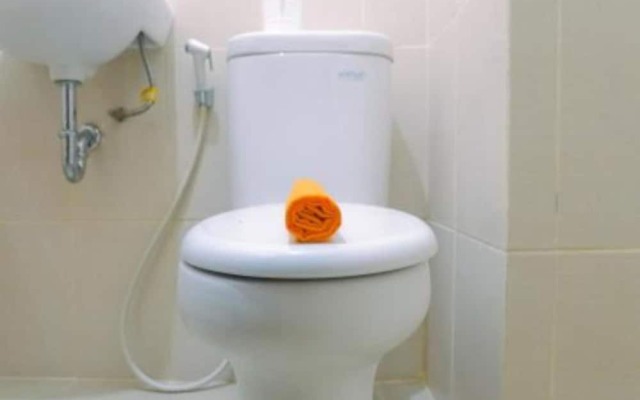 New Apartement Bale Hinggil by Prafi