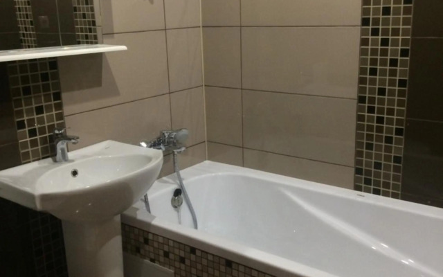 1 комнатная квартира студио возле ТРЦ Днепроплаза