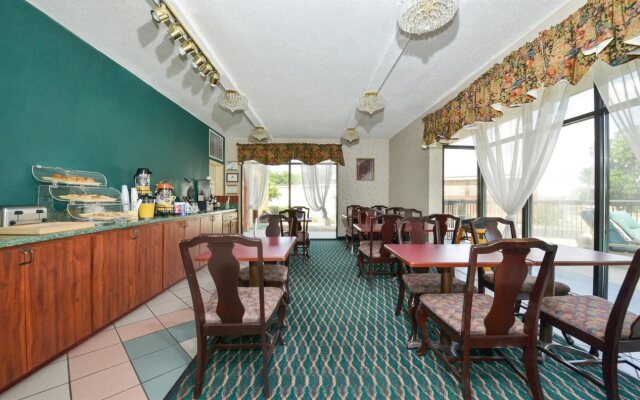 Suburban Studios Hinesville - Fort Stewart Area