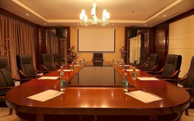 Ji Hotel Shenzhen North Railway Station
