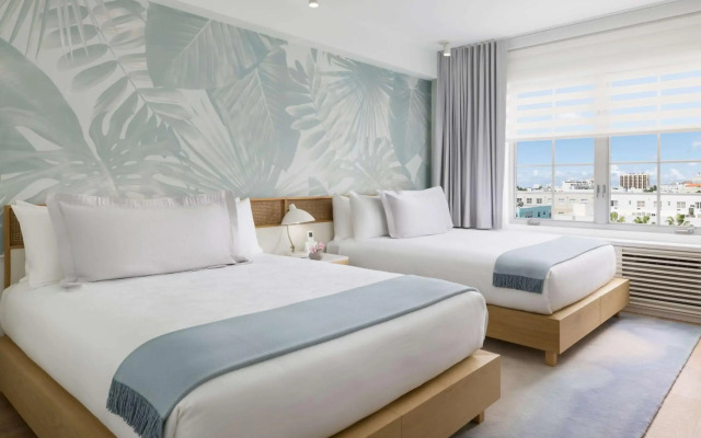 The Gabriel Miami South Beach, Curio Collection by Hilton