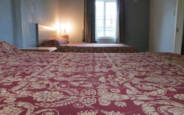 Madison Suites Motel