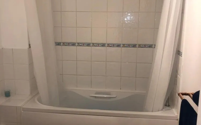 Oaklawn Serviced Apartments