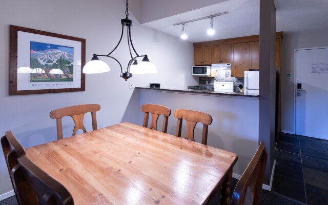 Tantalus Resort Lodge