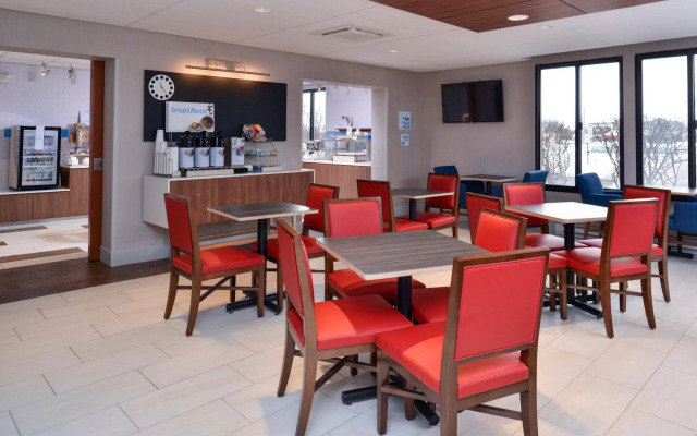 Holiday Inn Express Rochester - University Area by IHG