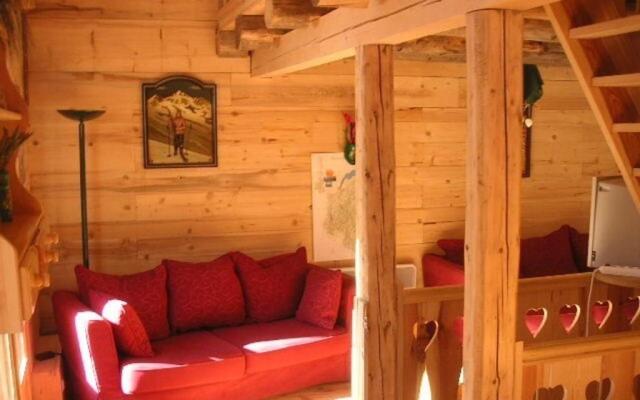 Chalet Arêches-Beaufort, 4 Pièces, 8 Personnes - Fr-1-342-205