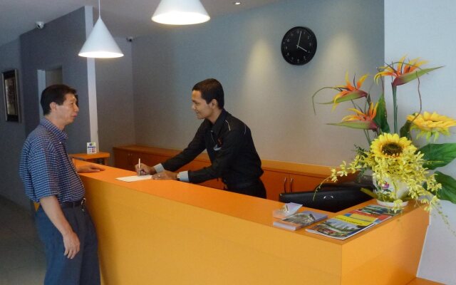U Pac Hotel