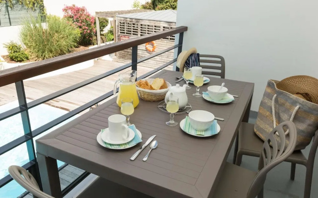 Modern Apartment in Coastal Town La Rochelle