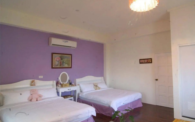 19 Wuu Wuu Guest House