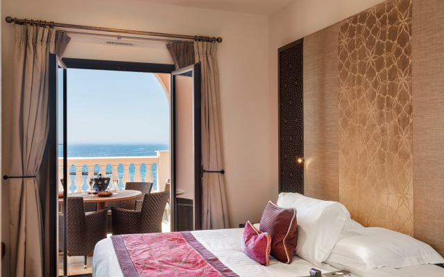 Tiara Miramar Beach Resort