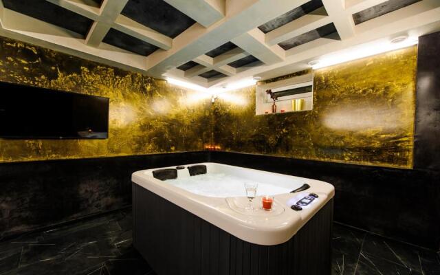 Apartments in Kaunas city centre with Jacuzzi bath