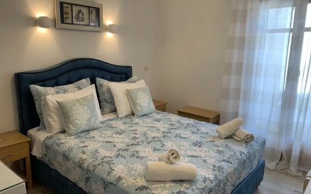 Minoa Hotel