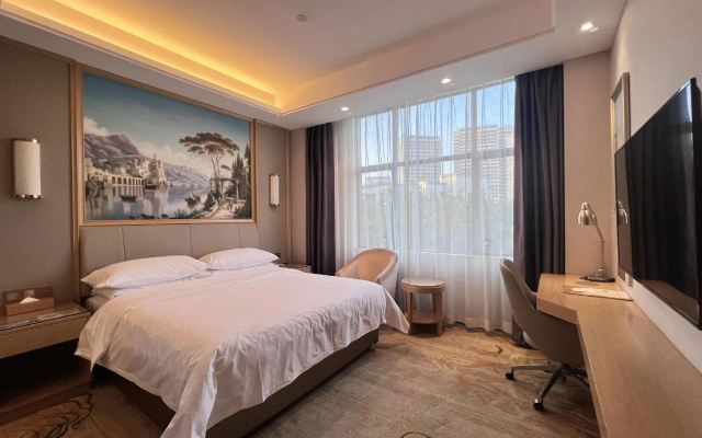 Vienna International Hotel (Shenzhen Vocational College Branch)