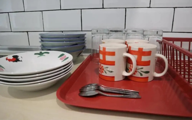 Zen66 Roxy Serviced Apartment