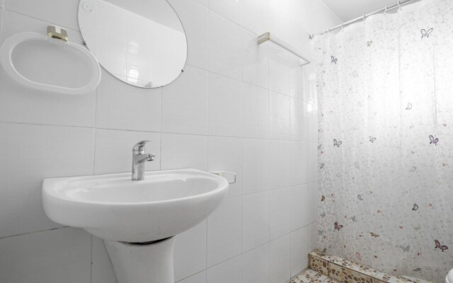 GuestHouser 1 BR Farmhouse c09a